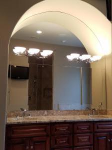 Arch top mirror with polished edges, tight fit